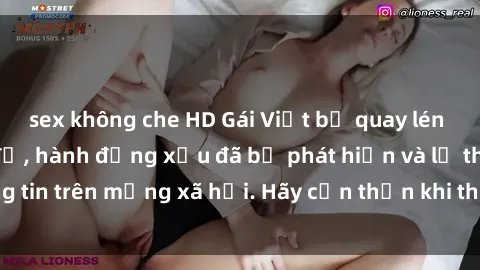 sex không che HD Gái Việt bị quay lén trong phòng thay đồ, hành động xấu đã bị phát hiện và lộ thông tin trên mạng xã hội. Hãy cẩn thận khi thay đồ ở nơi công cộng!
